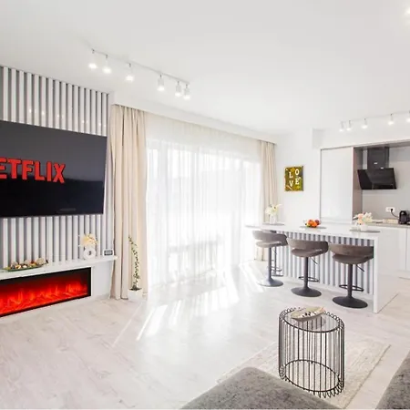 Apartment Mohost View 2br - Luxury With Mountains View