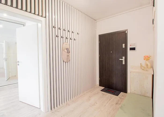 公寓 Mohost View- Mountain View - Large Balcony - 10th Floor *